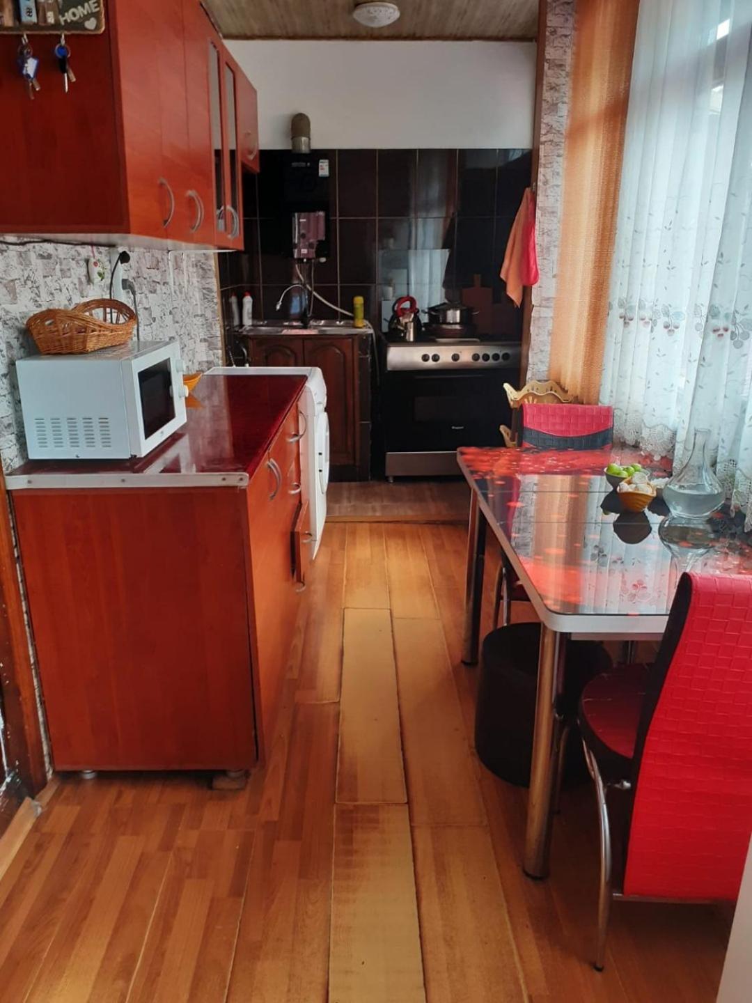 Квартира У Бульвара 1 Batum Dış mekan fotoğraf